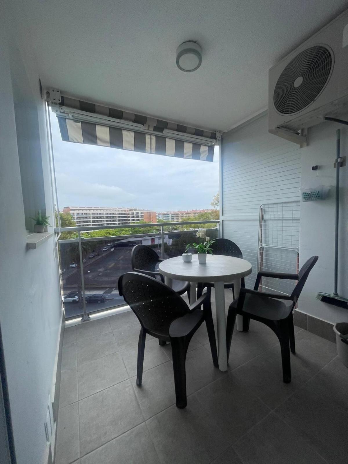 Danubio Port Aventura Apartman Salou Kültér fotó